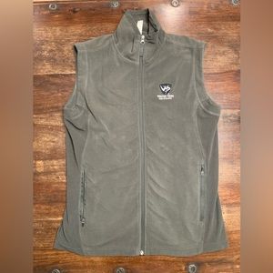 Grey fleece vest winter park ski area large